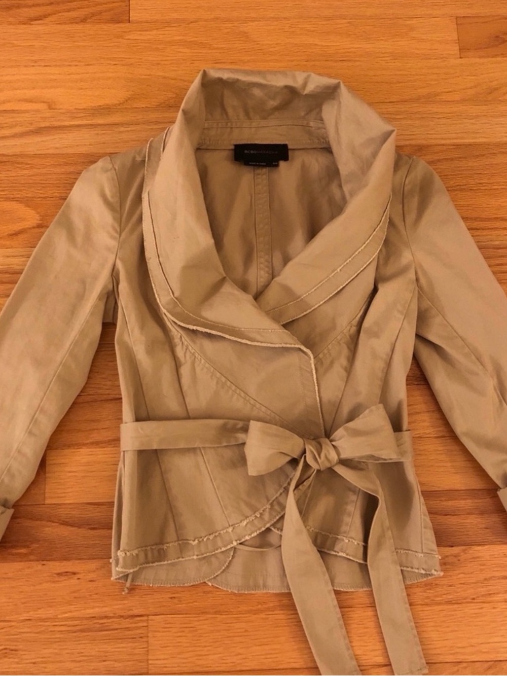 BCBGMaxAzria Light Tan Wrap Trench Jacket with Tie Belt